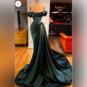 Emerald green off the shoulder Prom dress